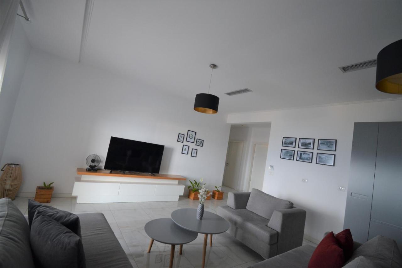 Luxury Penthouse B&E Apartamento Sarandë Exterior foto