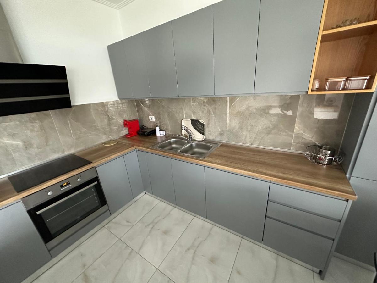 Luxury Penthouse B&E Apartamento Sarandë Exterior foto