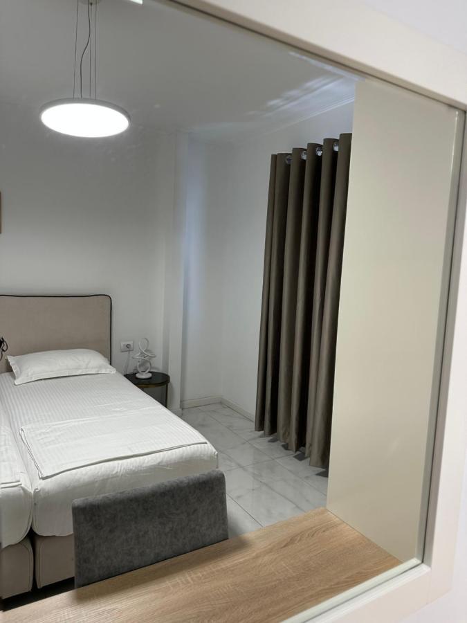 Luxury Penthouse B&E Apartamento Sarandë Exterior foto