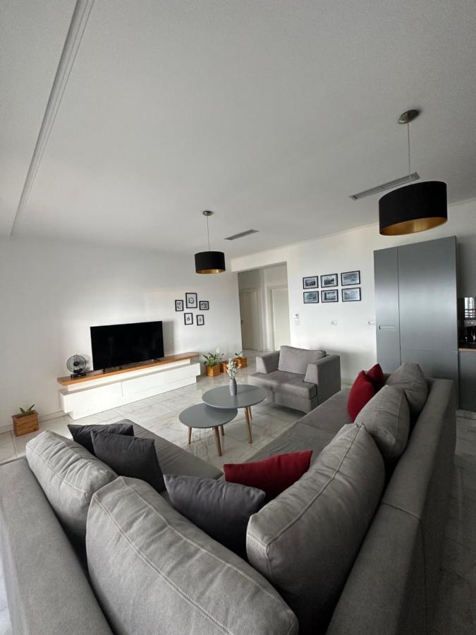 Luxury Penthouse B&E Apartamento Sarandë Exterior foto