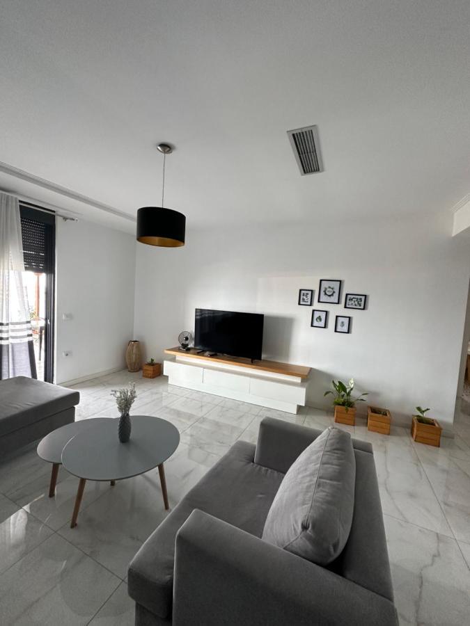 Luxury Penthouse B&E Apartamento Sarandë Exterior foto